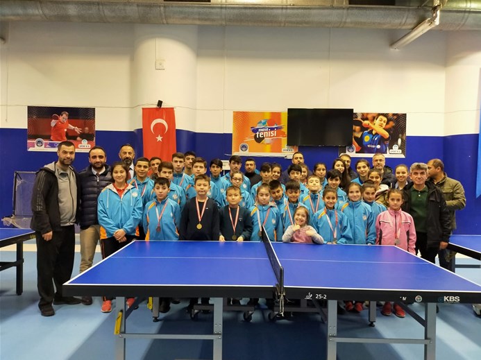 Jetonlu Air Hockey Air Hocey Havali Hokey Buz Hokey Havali Oyun Makinasi Antalya Turkiye Okyay Bilardo Sahibinden Fiyati Fiyatlari