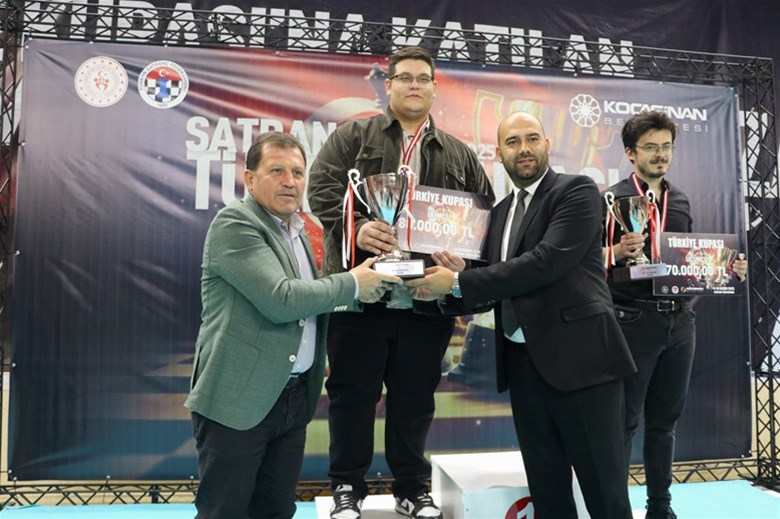 SATRANÇ TÜRKİYE KUPASI SONA ERDİ