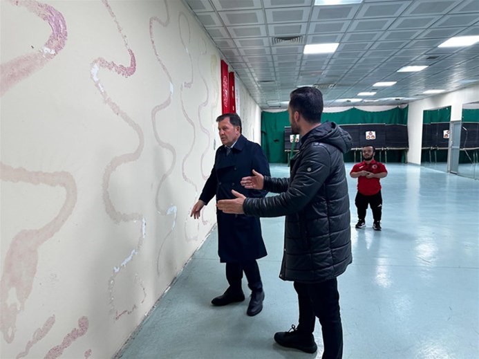 KABAKCI’DAN FERDİ SPORLAR MERKEZİ’NE FİTNESS SALONU MÜJDESİ