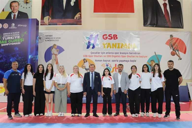 Makaralı Yay U21 Kadın Takımımız Türkiye İkincisi Oldu 🥈